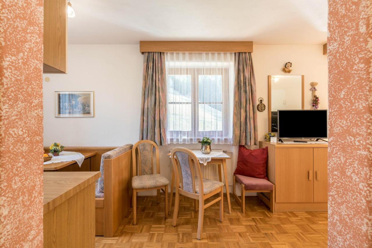 Figisterhof Apartment Chiusa Bagian luar foto